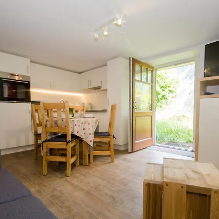 T3 Renove Avec Jardin, Parking & Wifi A - Fr-1-343-206 Chamonix